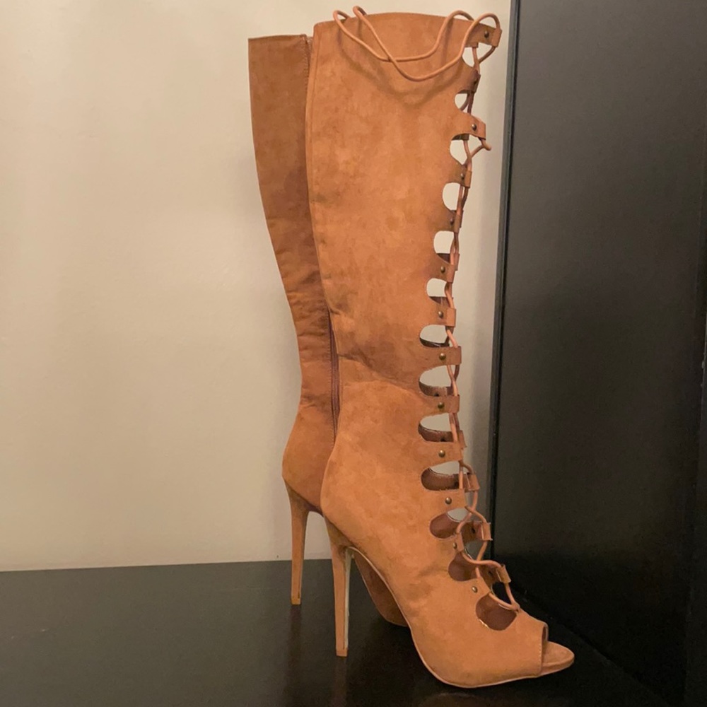 Brand New Just Fab “Audrah” Gladiator Heel. Color Whiskey. Women’s Size US 9